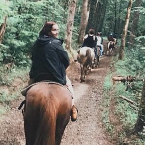 Meet your Posher, Kim